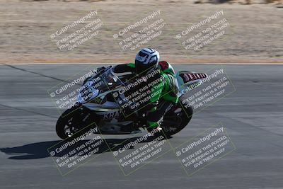 media/Jan-14-2024-SoCal Trackdays (Sun) [[2e55ec21a6]]/Turn 10 Inside (110pm)/